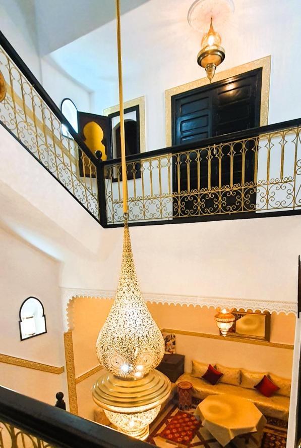 Quarya Assiyahia - Riad Camilia- Maison Entiere Avec Piscine 마라케시 외부 사진