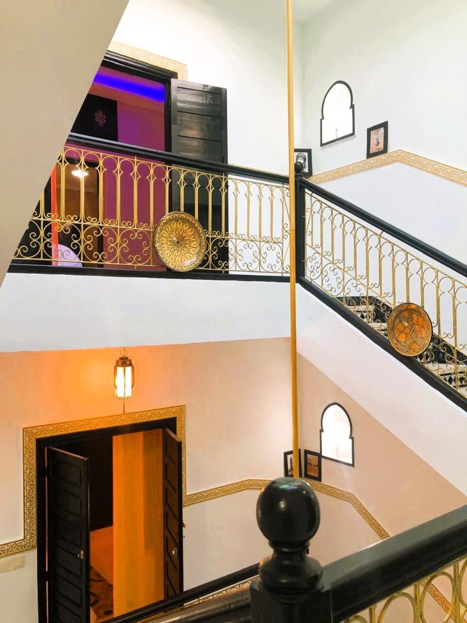 Quarya Assiyahia - Riad Camilia- Maison Entiere Avec Piscine 마라케시 외부 사진